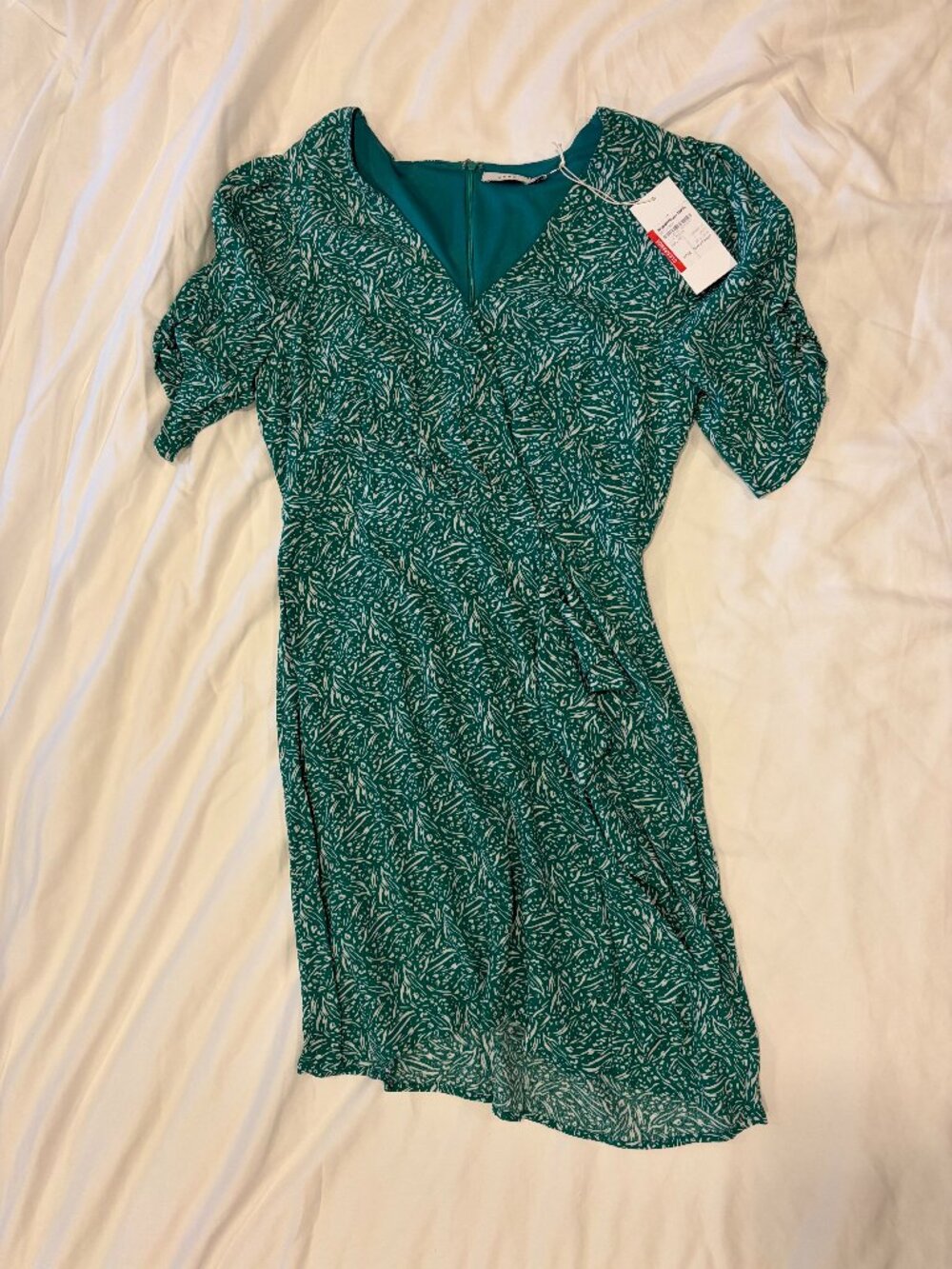 NWT Lush Green Print Puff Sleeve Mini Dress - size M